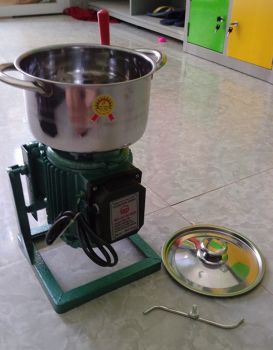 Máy xay thịt mầm non